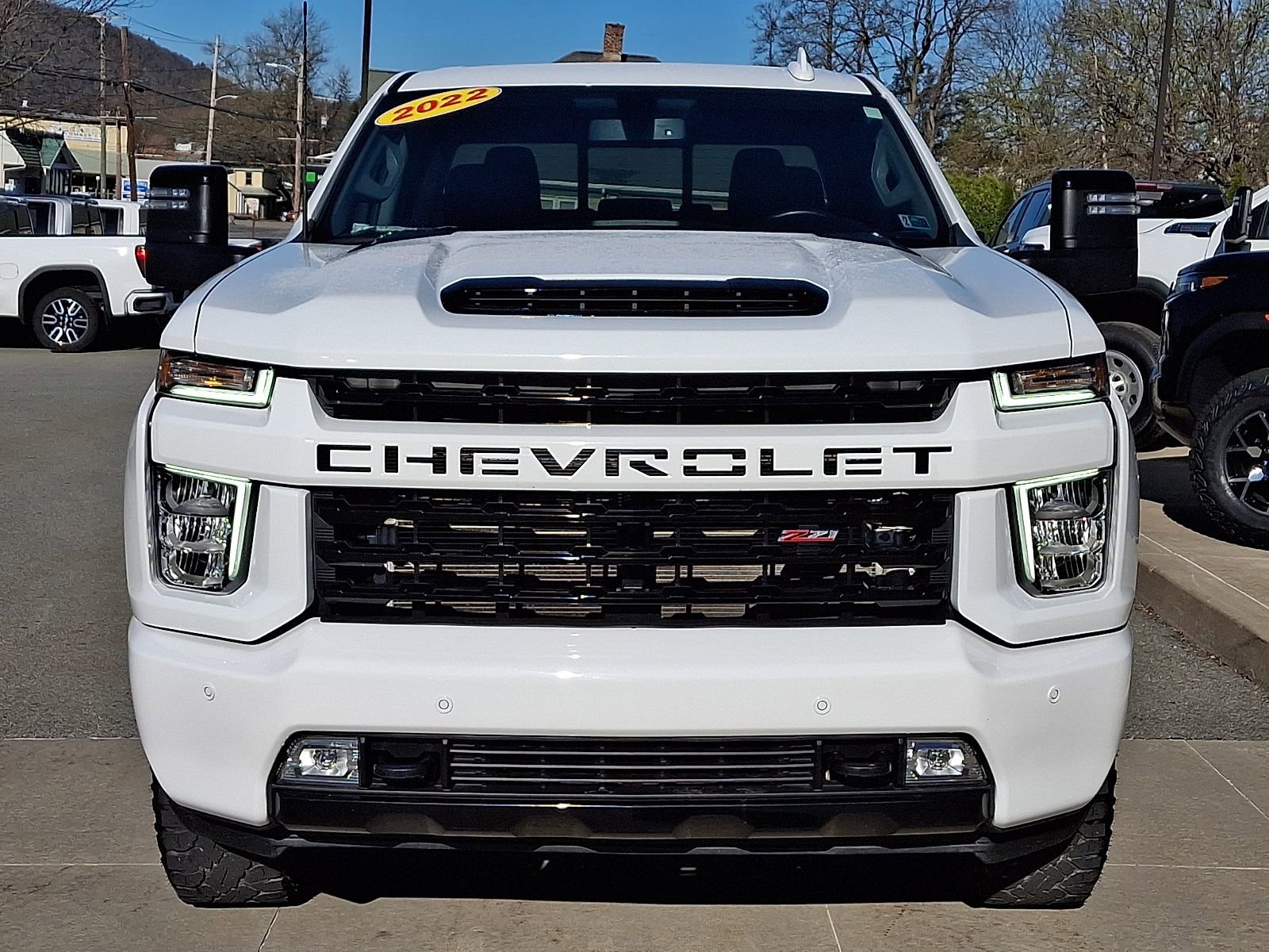 Used 2022 Chevrolet Silverado 2500 LTZ w/ LTZ Plus Package image 2