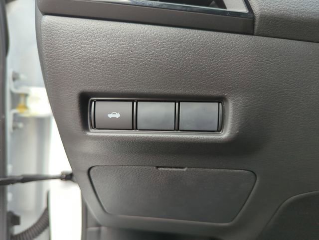 New 2026 Nissan Sentra SR w/ Floor Mat Package image 39