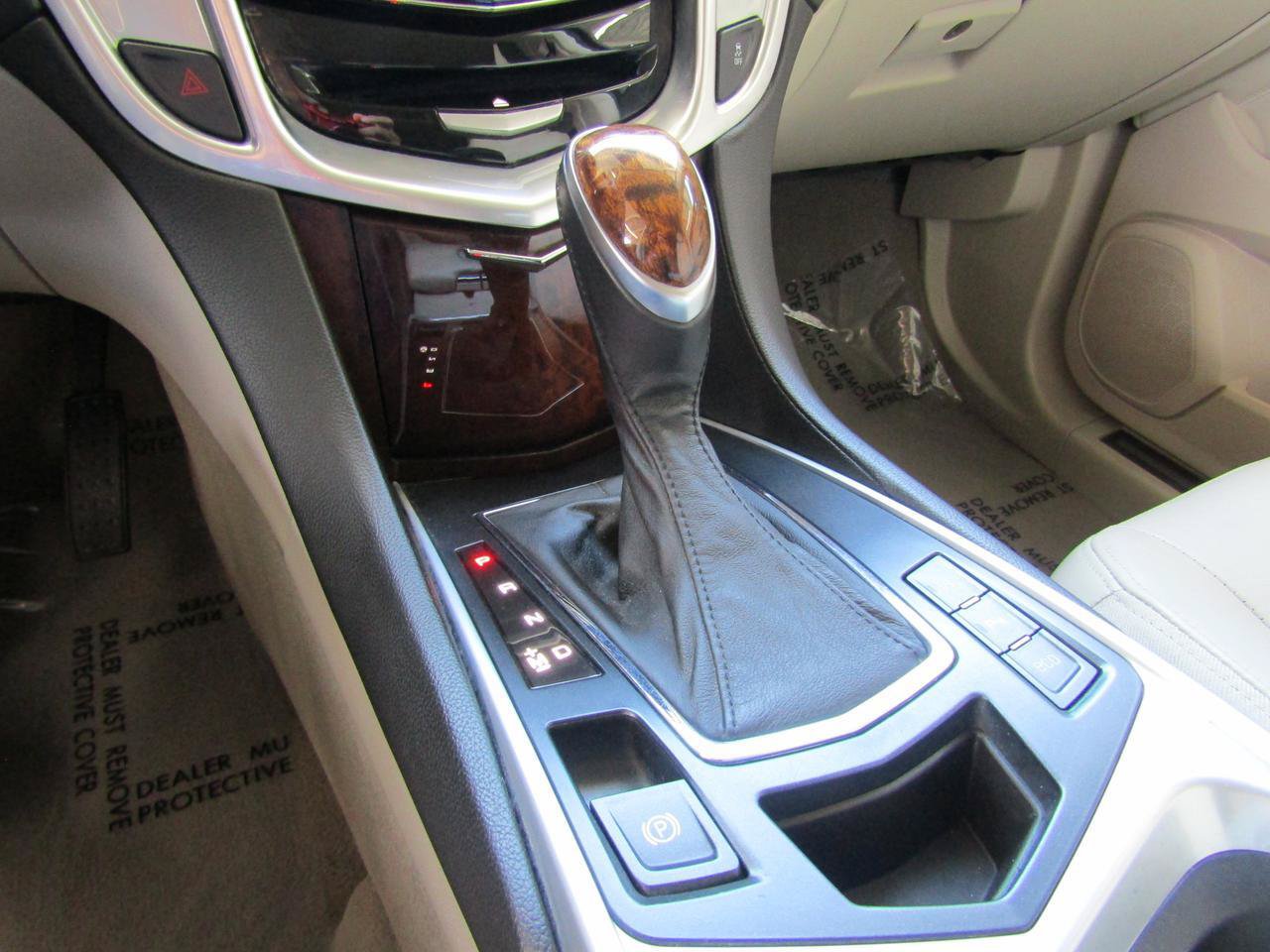 Used 2013 Cadillac SRX Performance w/ Driver Awareness Package FWD image 21