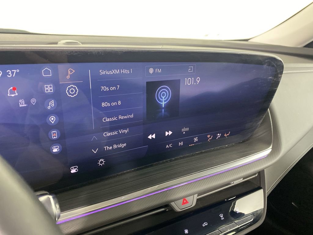 Certified 2025 Buick Envision Preferred image 15