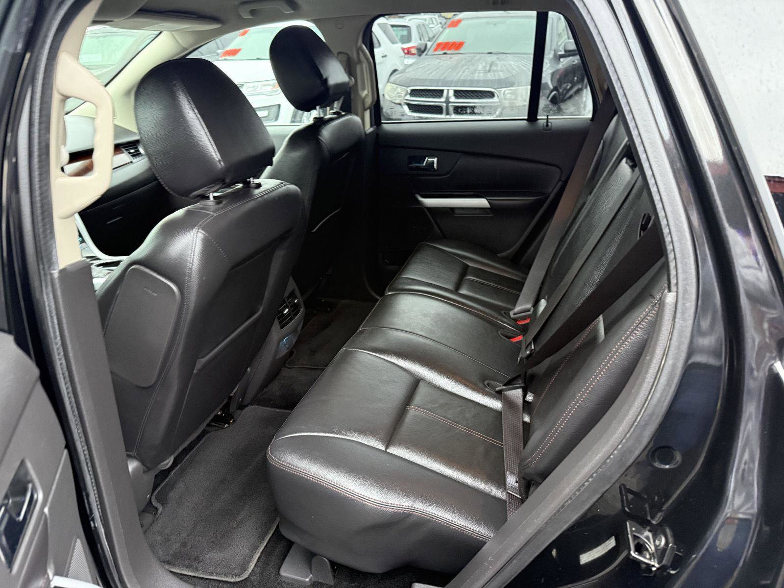 Used 2014 Ford Edge Limited image 18