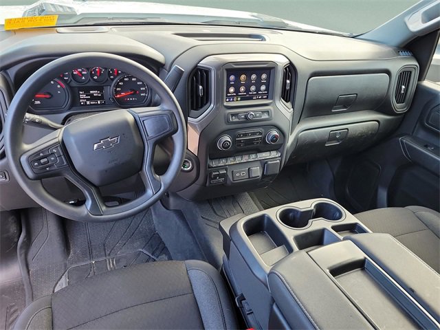 Used 2025 Chevrolet Silverado 2500 Custom w/ Custom Convenience Package image 18