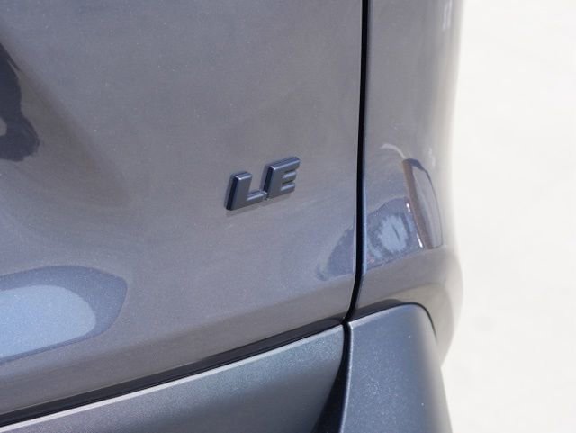 Certified 2025 Toyota RAV4 LE FWD image 9