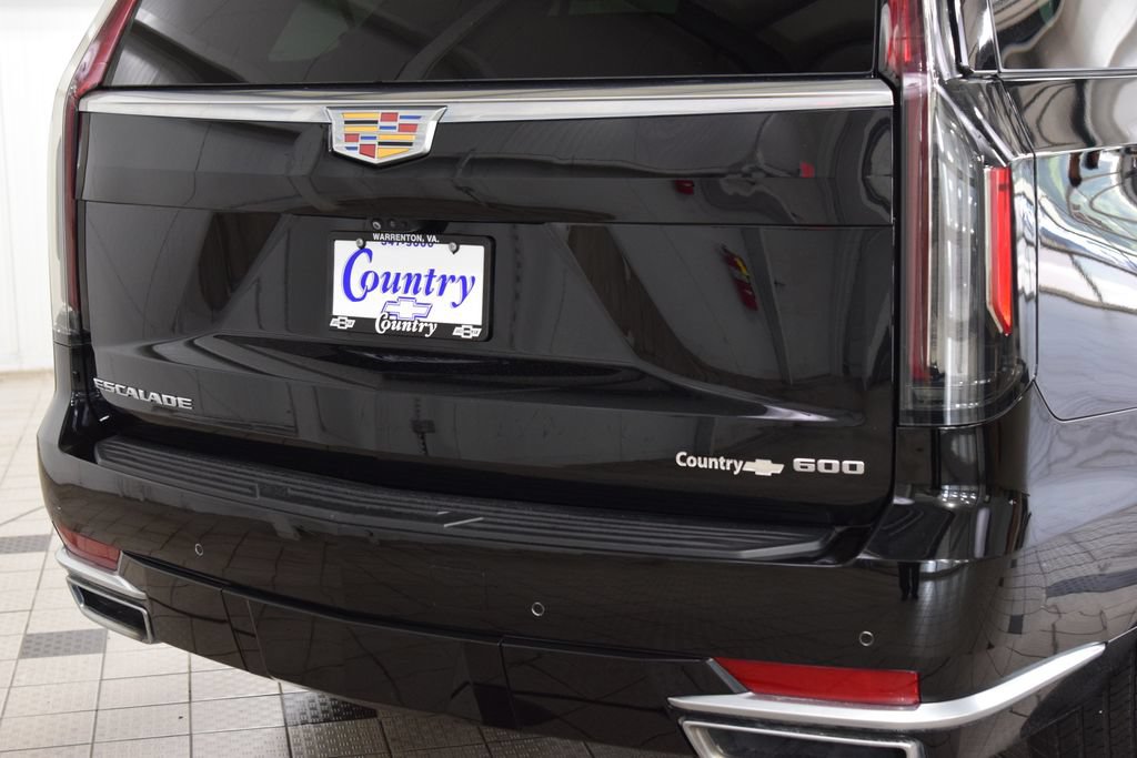 Used 2023 Cadillac Escalade Premium Luxury Platinum w/ LPO, Floor Liner Package AWD/4WD image 21