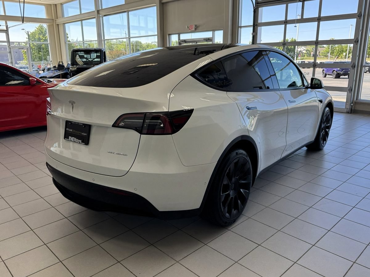 Used 2021 Tesla Model Y Long Range AWD/4WD image 8