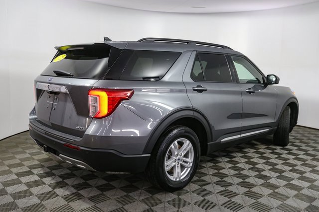 Used 2023 Ford Explorer XLT w/ Equipment Group 202A image 13
