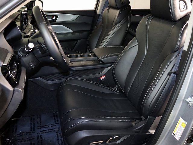 Used 2026 Acura MDX w/ Technology Package image 4