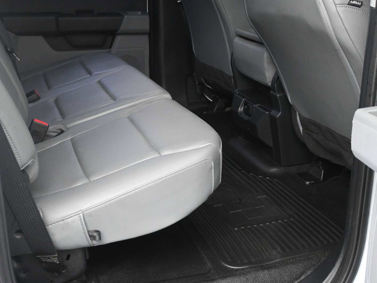 Used 2023 Ford F250 XL w/ FX4 Off-Road Package image 3