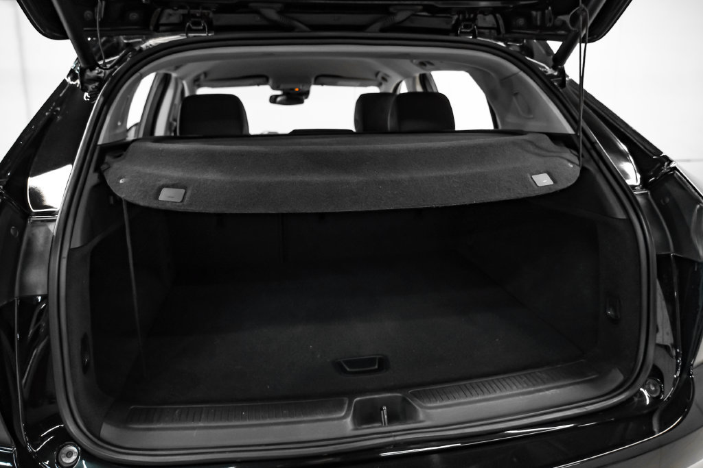 Used 2023 Buick Envision Essence w/ Sport Touring Package FWD image 53