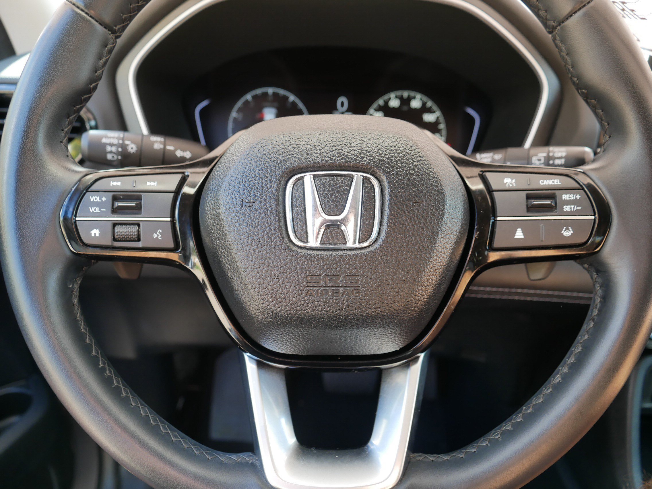 Used 2024 Honda Pilot Touring image 25