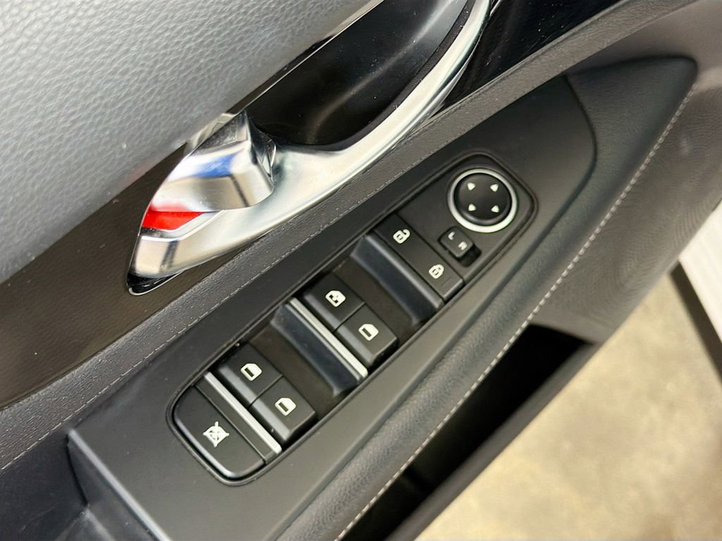 Used 2023 Kia Forte GT-Line w/ GT-Line Premium Package FWD image 20