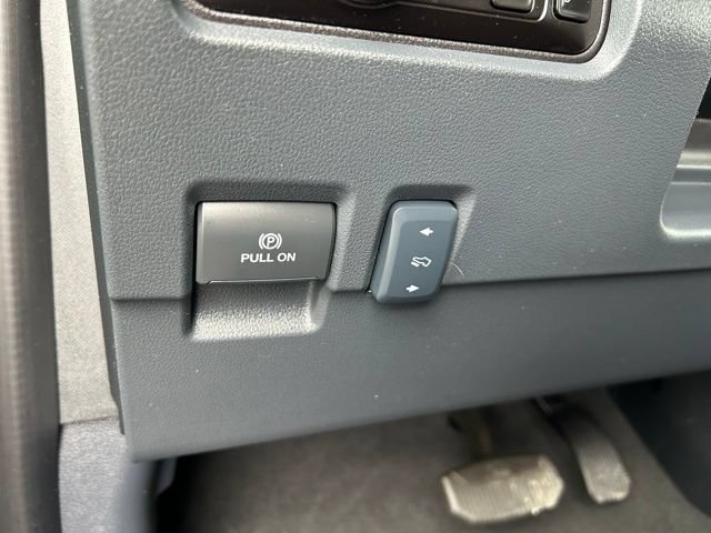 Used 2025 Ford F350 Platinum AWD/4WD image 35
