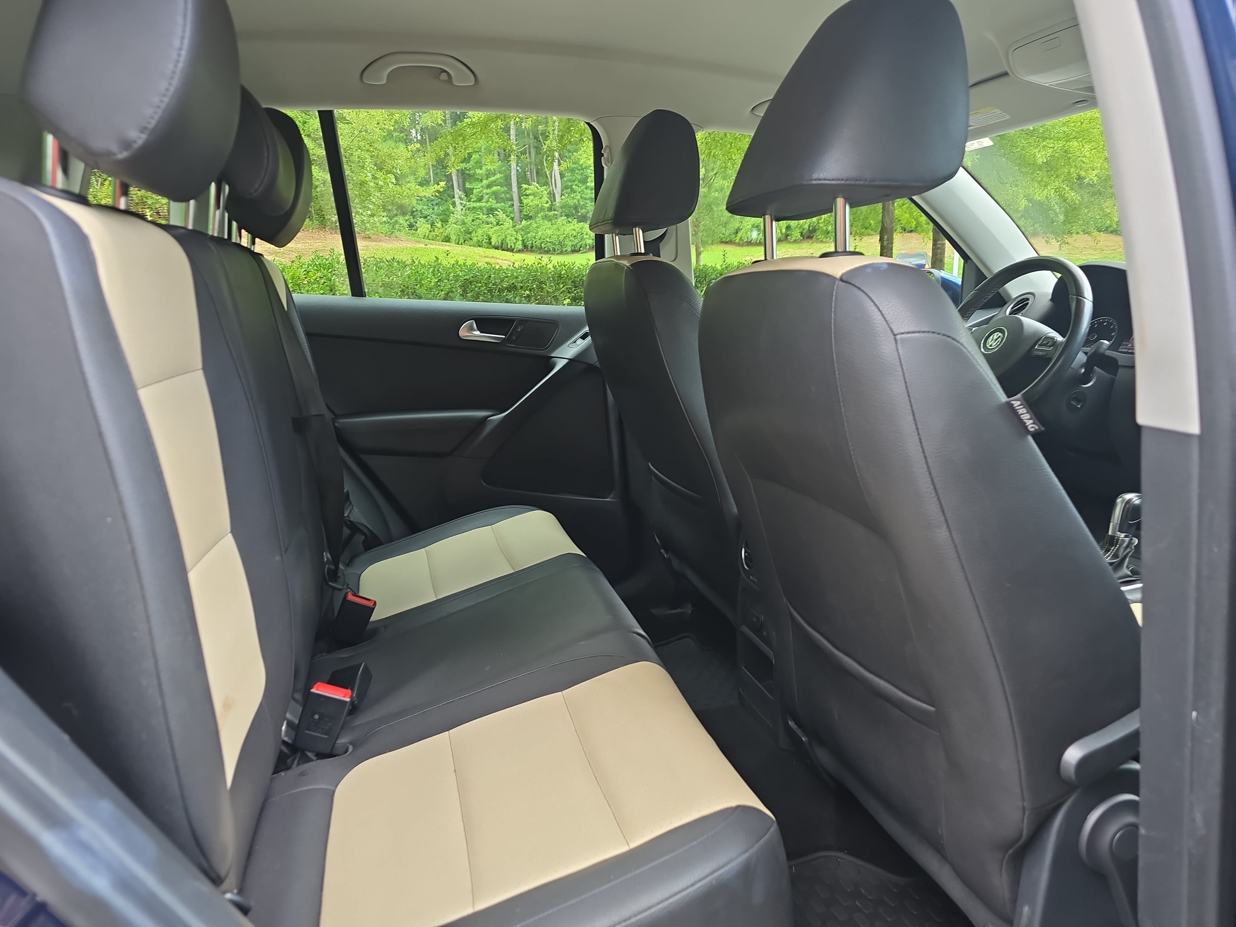 Used 2016 Volkswagen Tiguan S AWD/4WD image 11