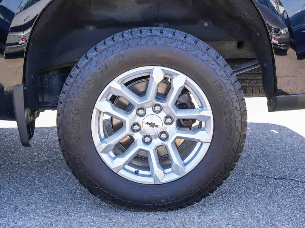Used 2023 Chevrolet Silverado 1500 RST w/ LPO, Liner Protection Package AWD/4WD image 10
