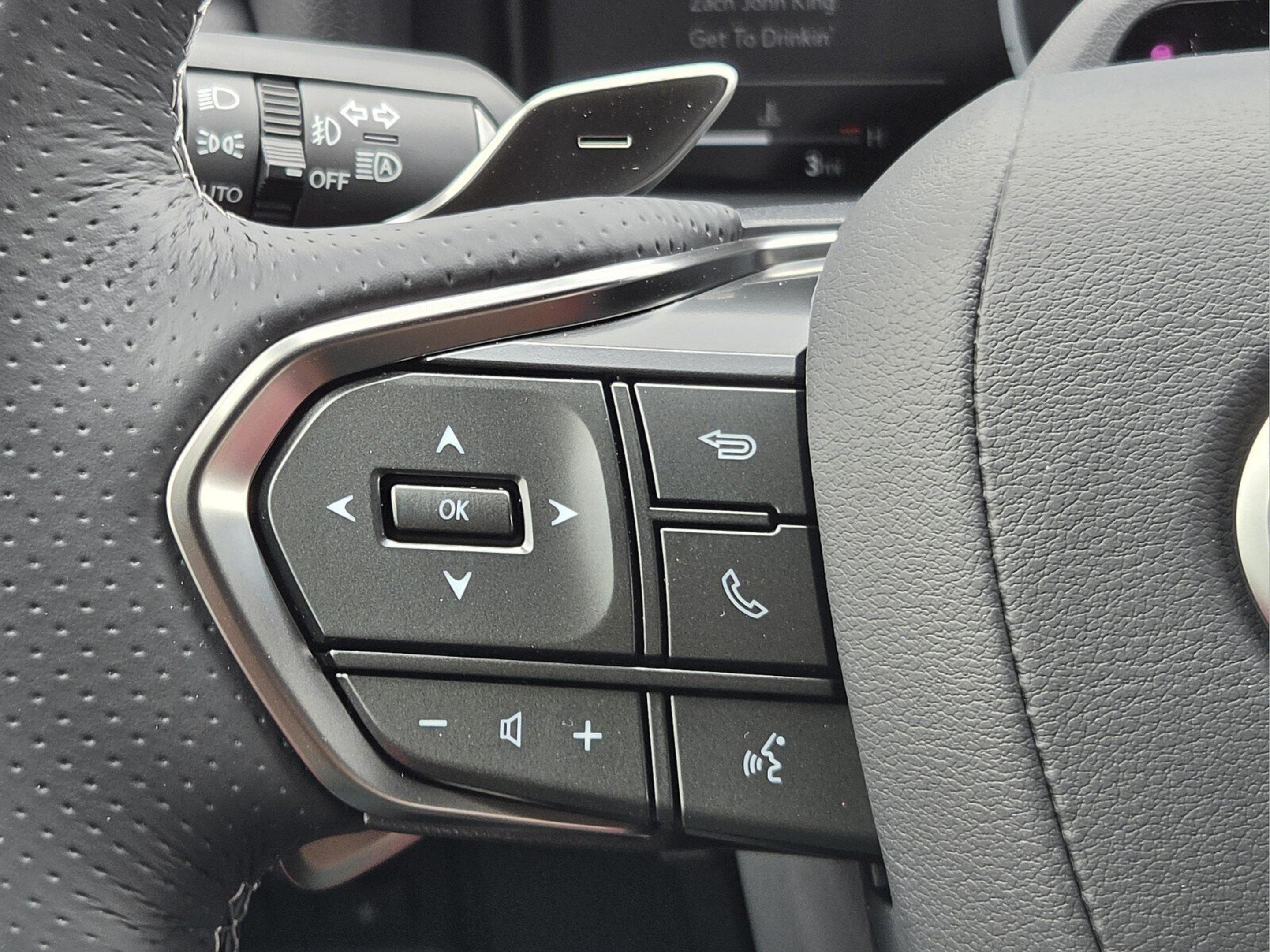 New 2026 Lexus LX 700h F Sport AWD/4WD image 25