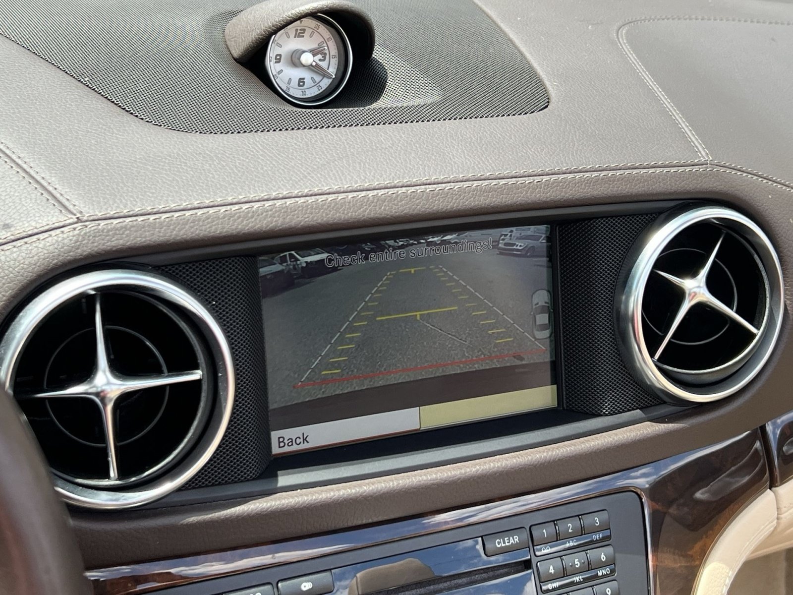 Used 2013 Mercedes-Benz SL 550 image 24