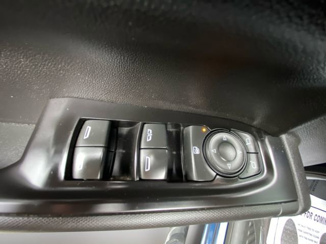 Used 2020 Chevrolet Silverado 1500 Custom w/ Custom Value Package image 17