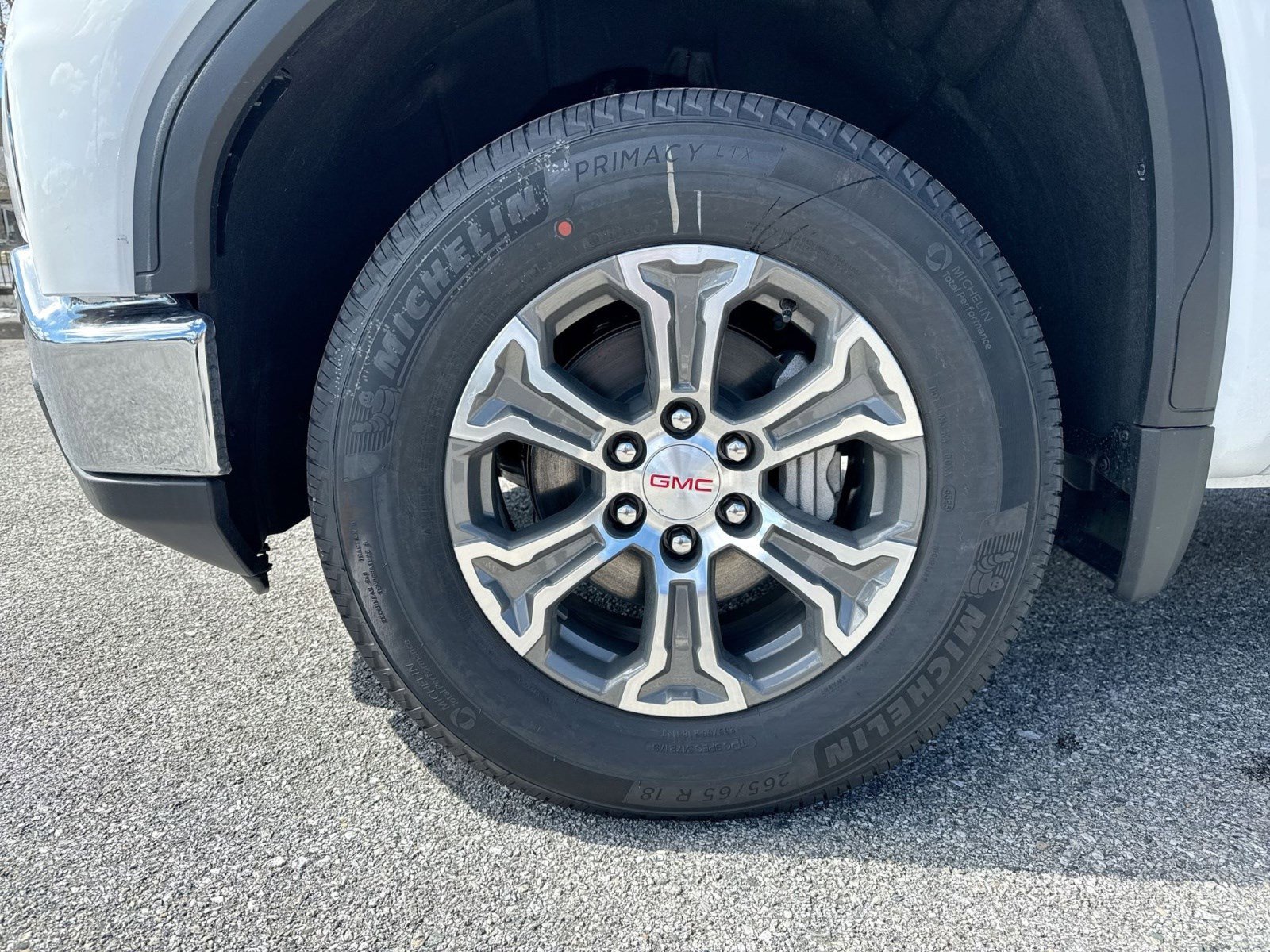 New 2026 GMC Sierra 1500 SLE image 12