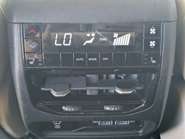 Used 2022 Jeep Grand Cherokee L Limited RWD image 15