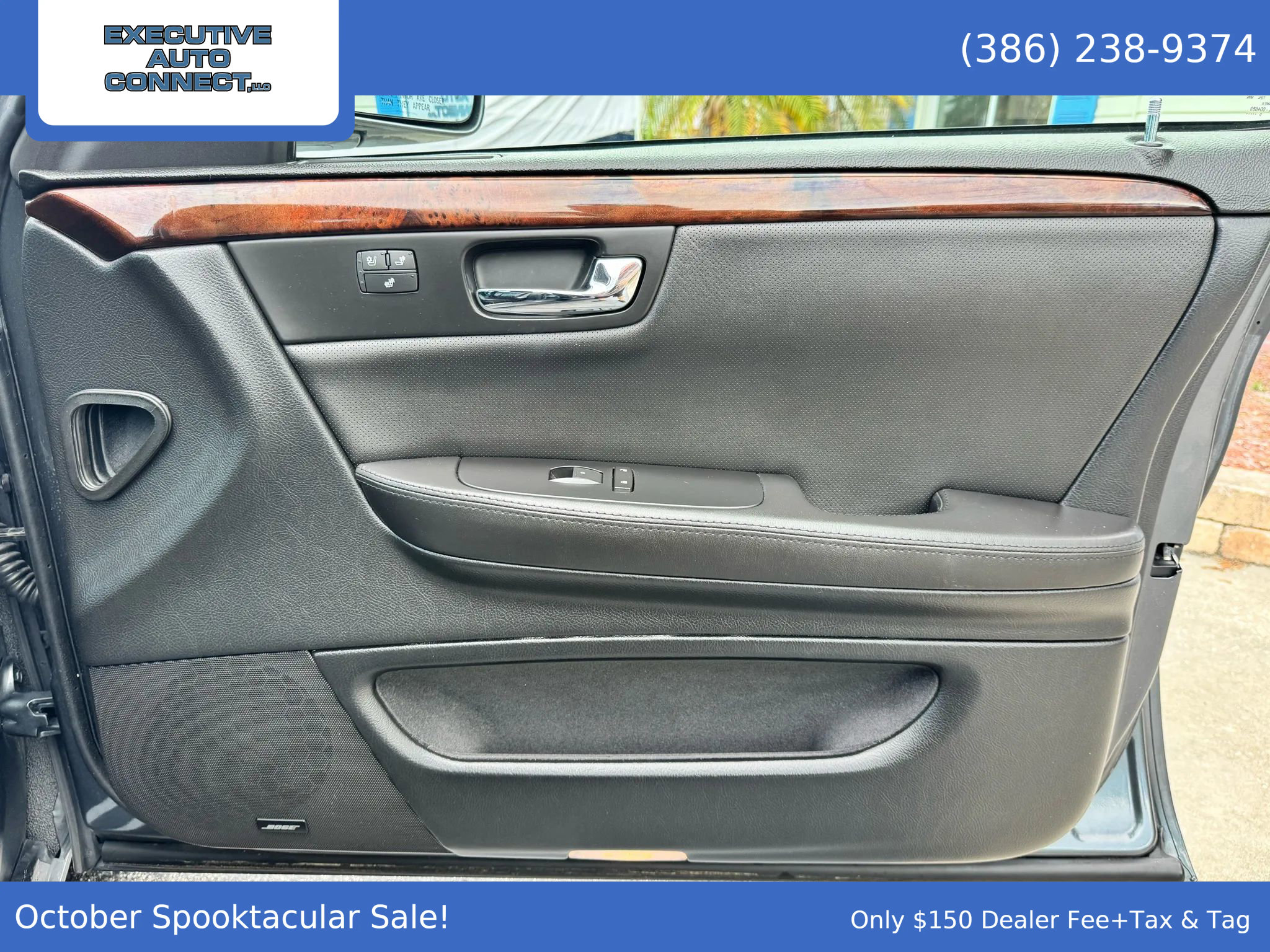 Used 2011 Cadillac DTS Premium image 15