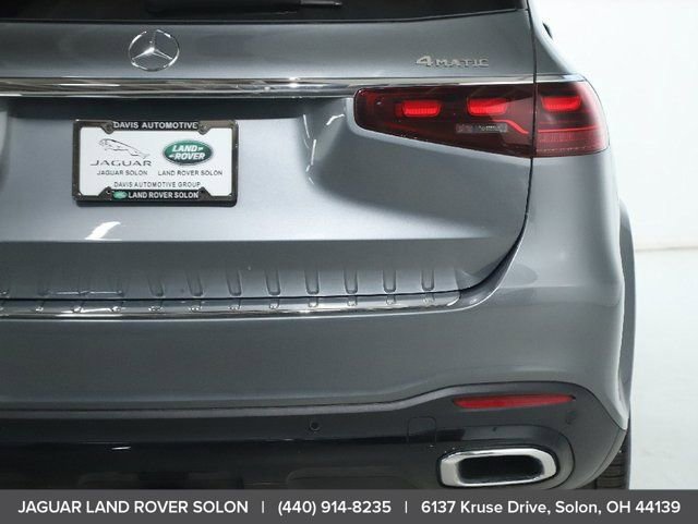 Used 2025 Mercedes-Benz GLS 450 4MATIC image 48