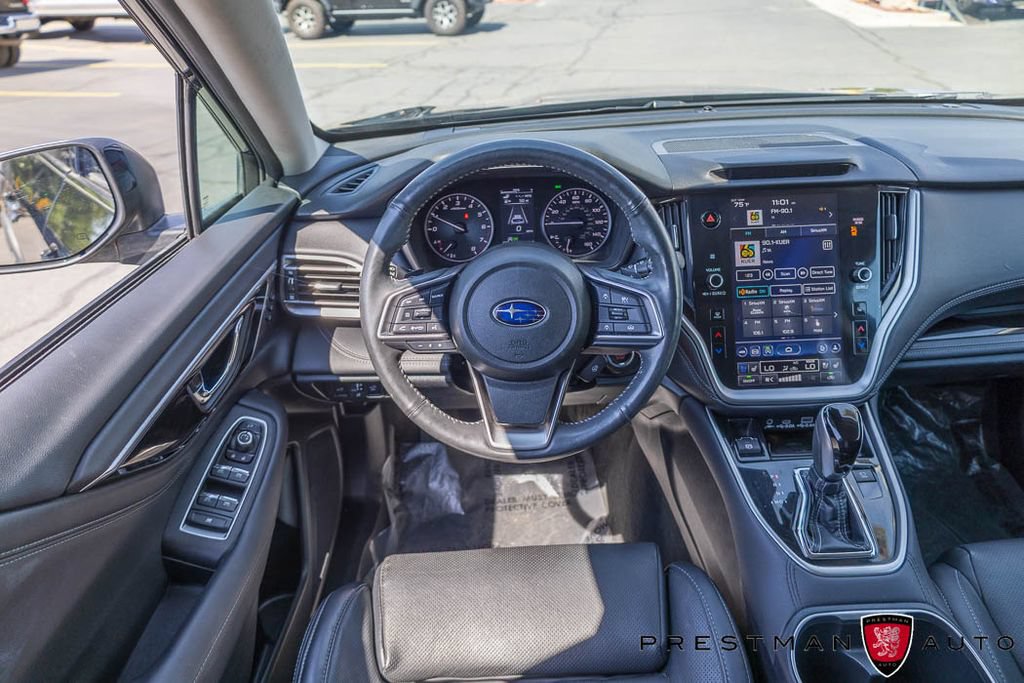 Used 2024 Subaru Outback Touring AWD/4WD image 2