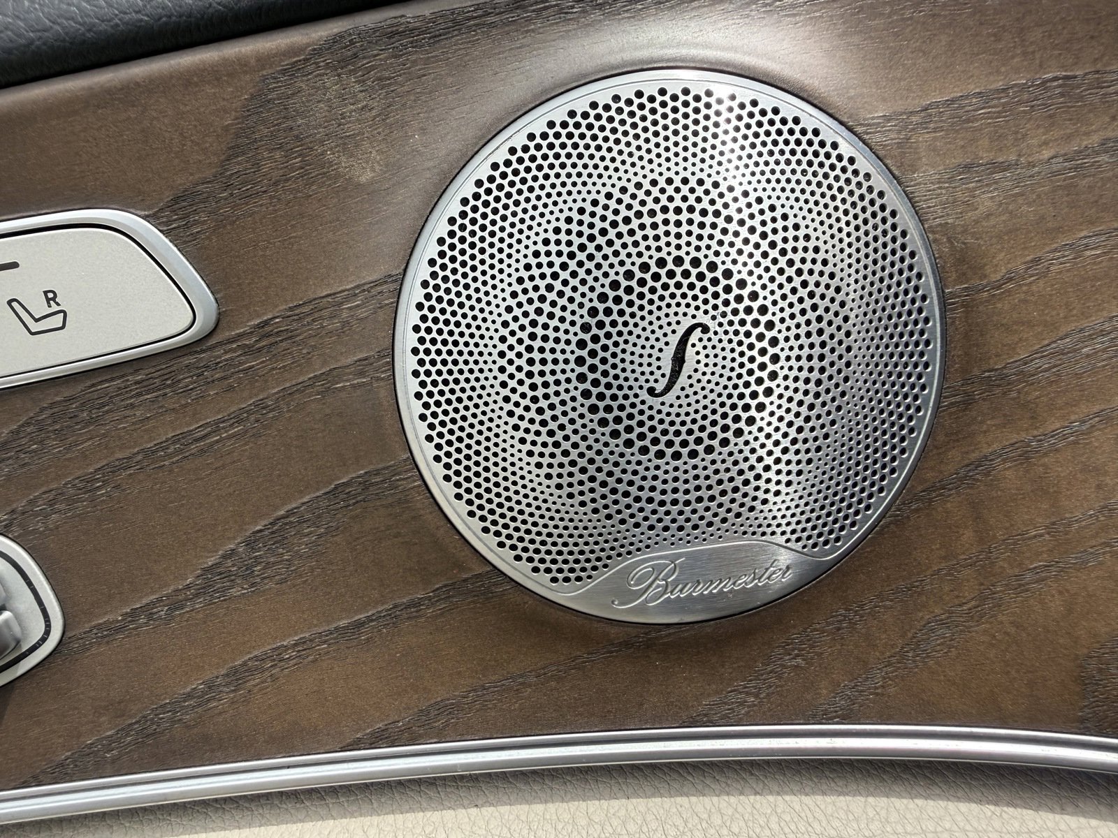Used 2018 Mercedes-Benz E 300 image 18