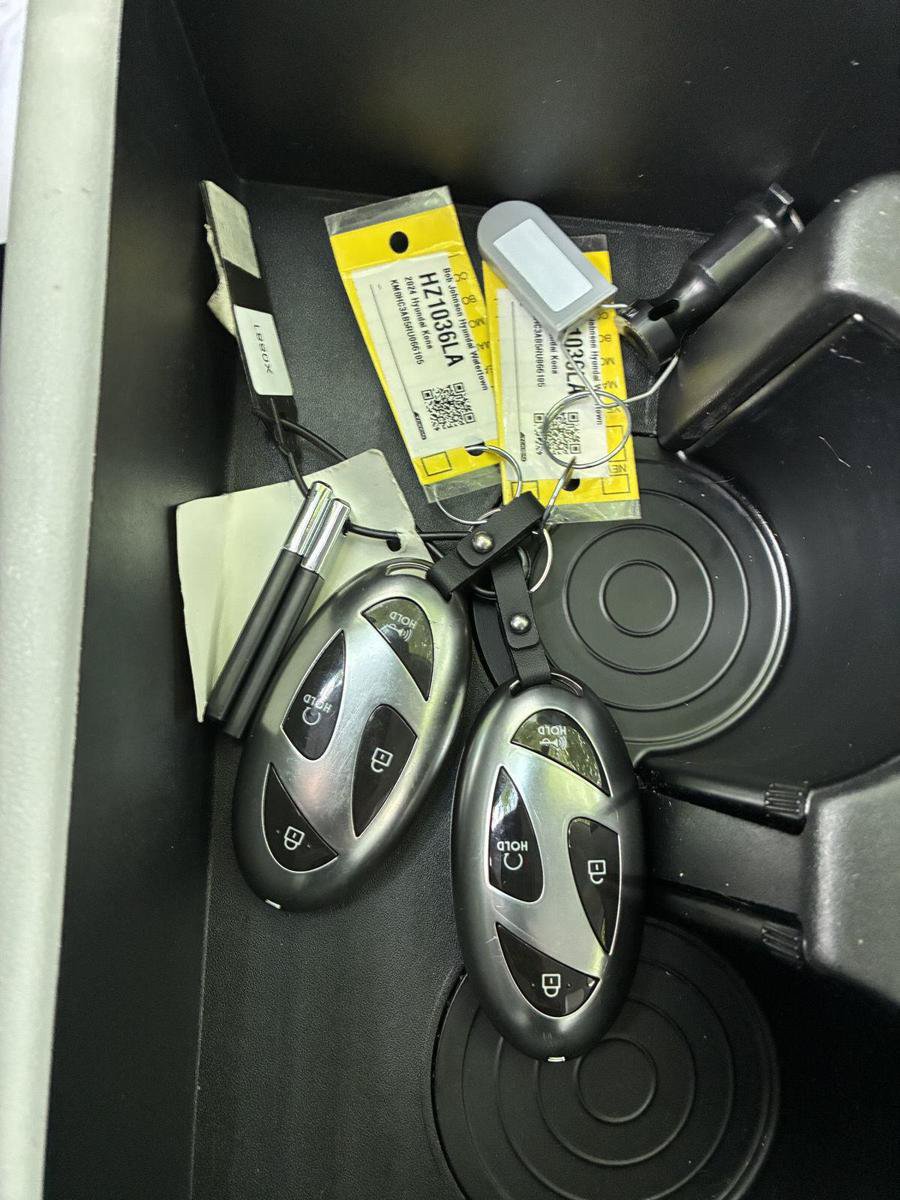Used 2024 Hyundai Kona SEL w/ Convenience Package FWD image 25