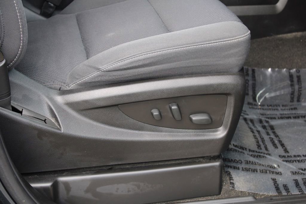 Used 2018 Chevrolet Silverado 1500 LT w/ All Star Edition image 20