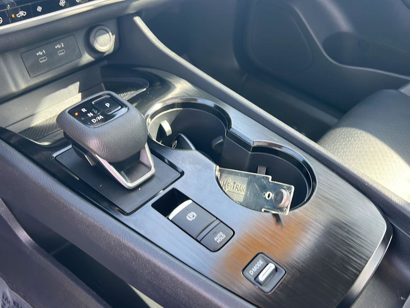 Used 2024 Nissan Rogue SV w/ SV Premium Package image 28