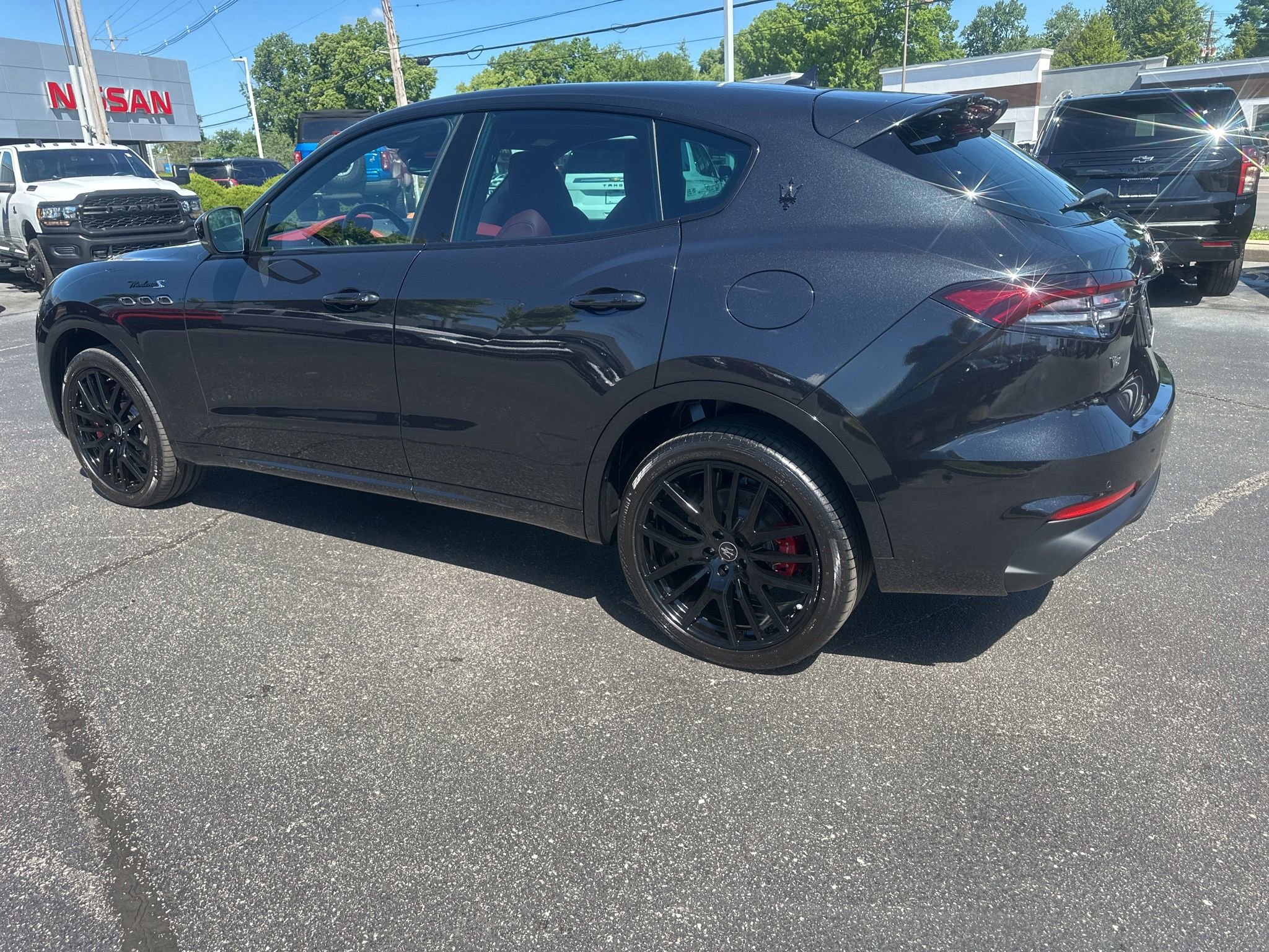 Used 2023 Maserati Levante Modena S AWD/4WD image 7