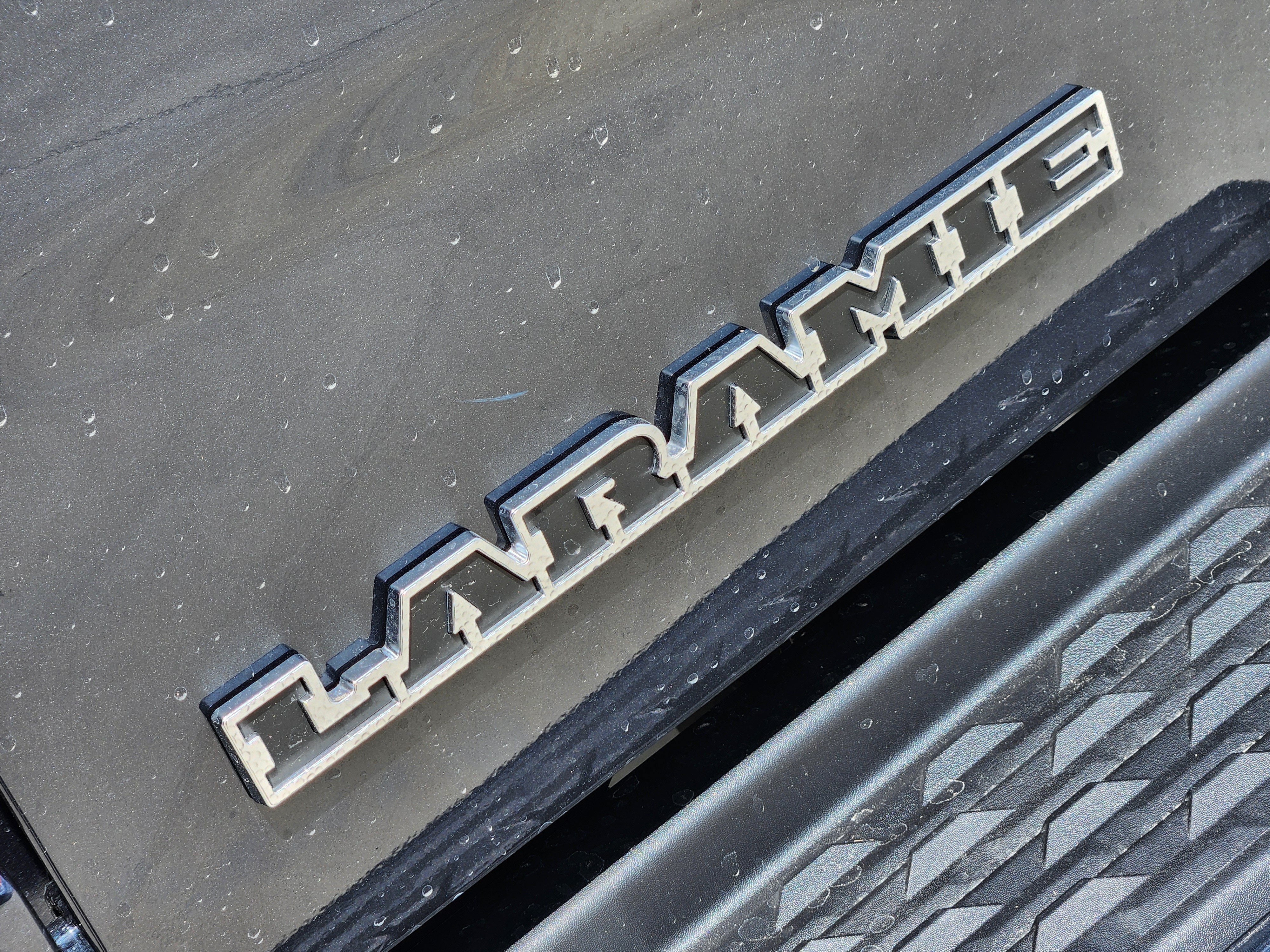 New 2026 RAM 2500 Laramie w/ Sport Appearance Package AWD/4WD image 10