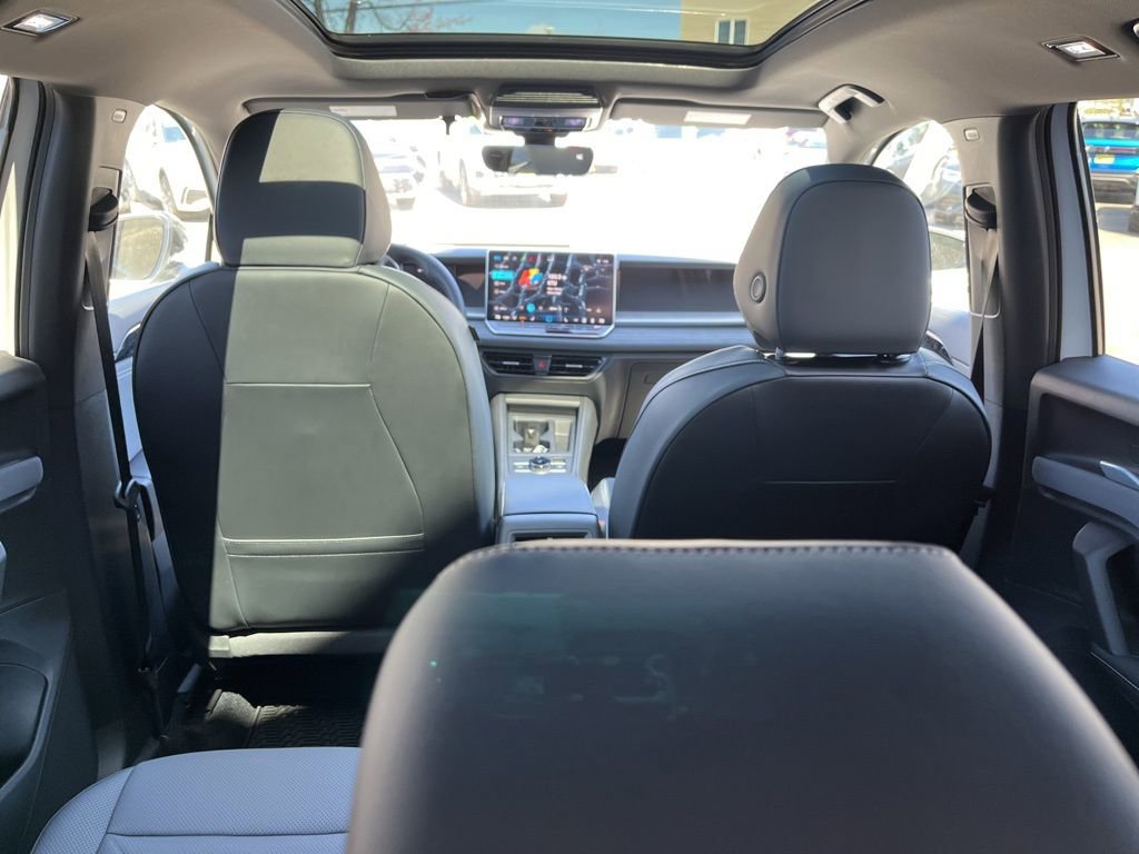 New 2026 Volkswagen Tiguan SE R-Line image 15