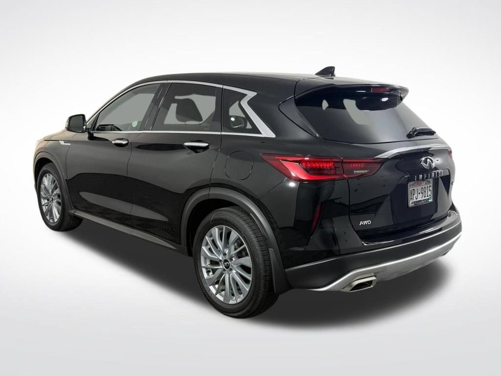 Certified 2025 INFINITI QX50 Pure AWD/4WD image 9