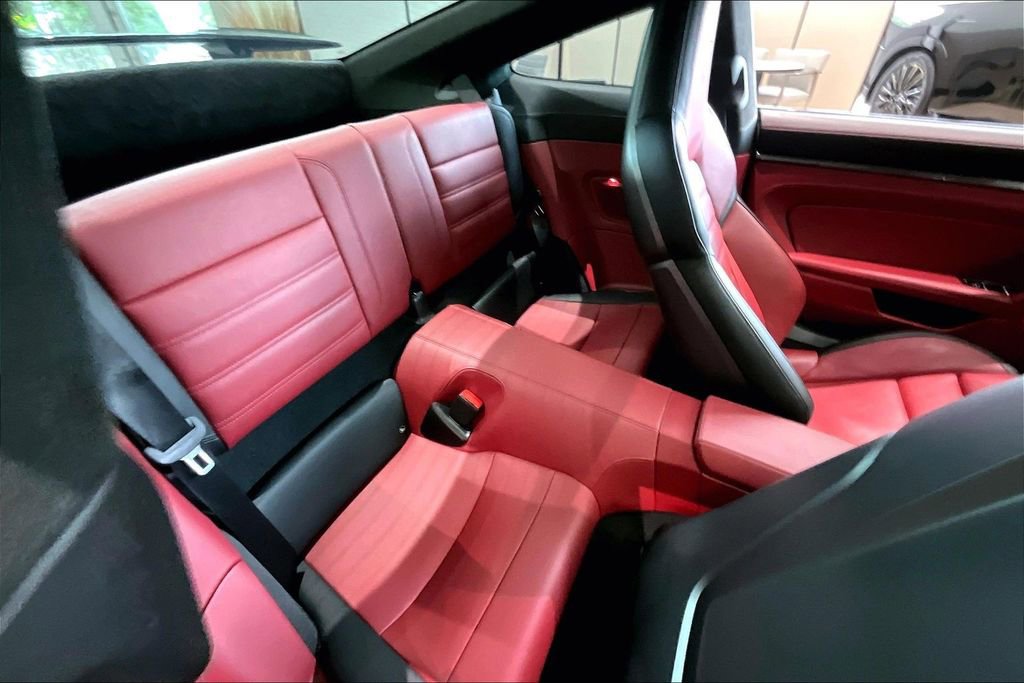 Used 2025 Porsche 911 Carrera RWD image 35