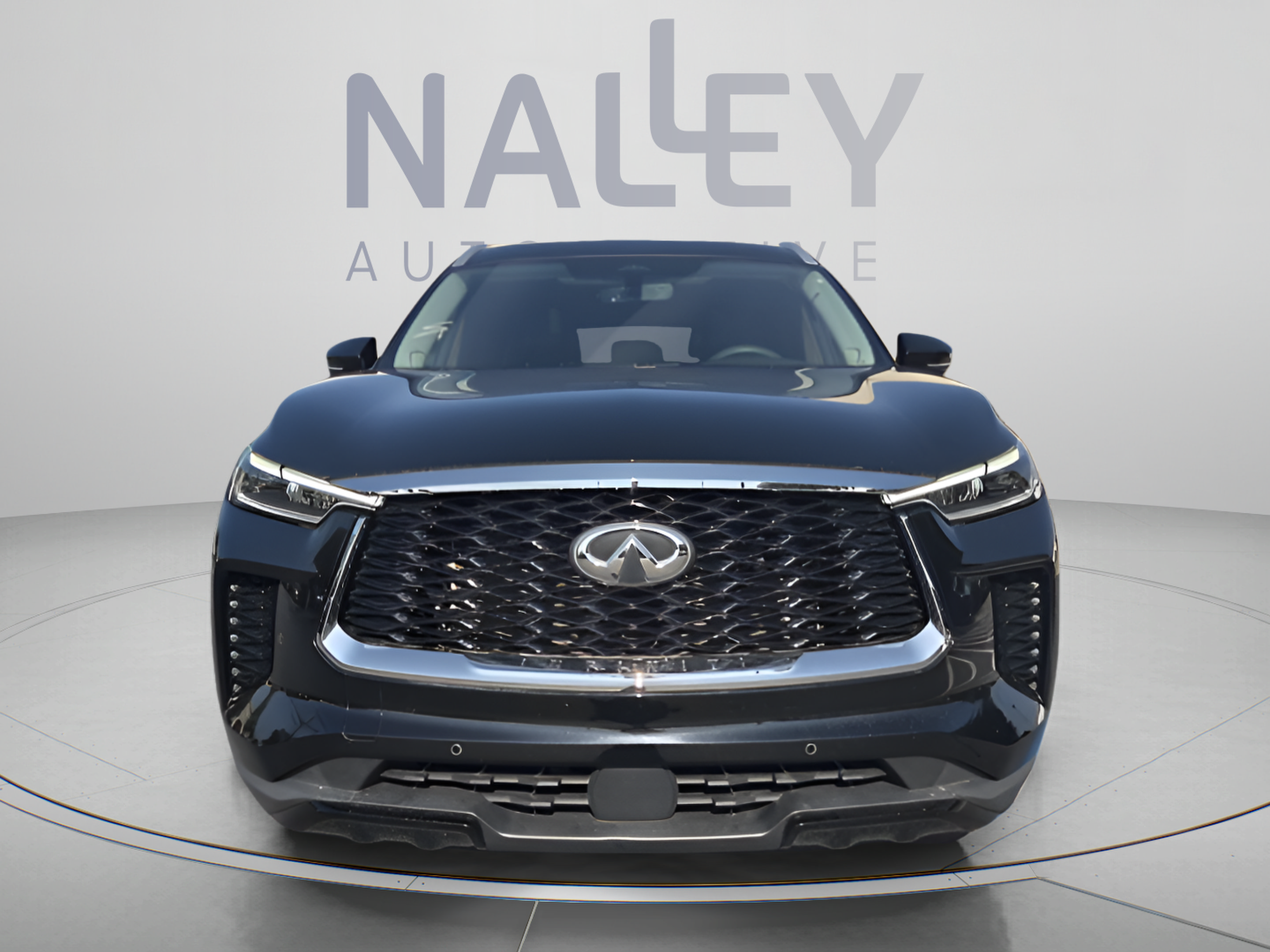 Used 2024 INFINITI QX60 Luxe w/ Performance Audio Package FWD image 8