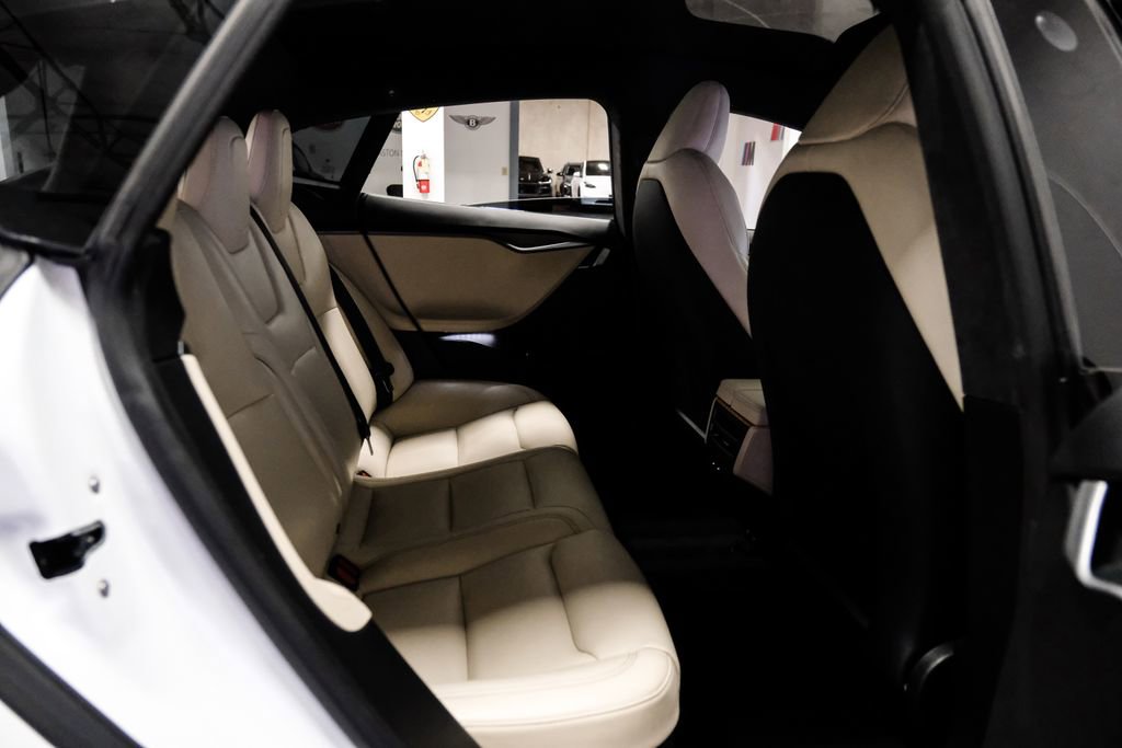 Used 2020 Tesla Model S Long Range image 27