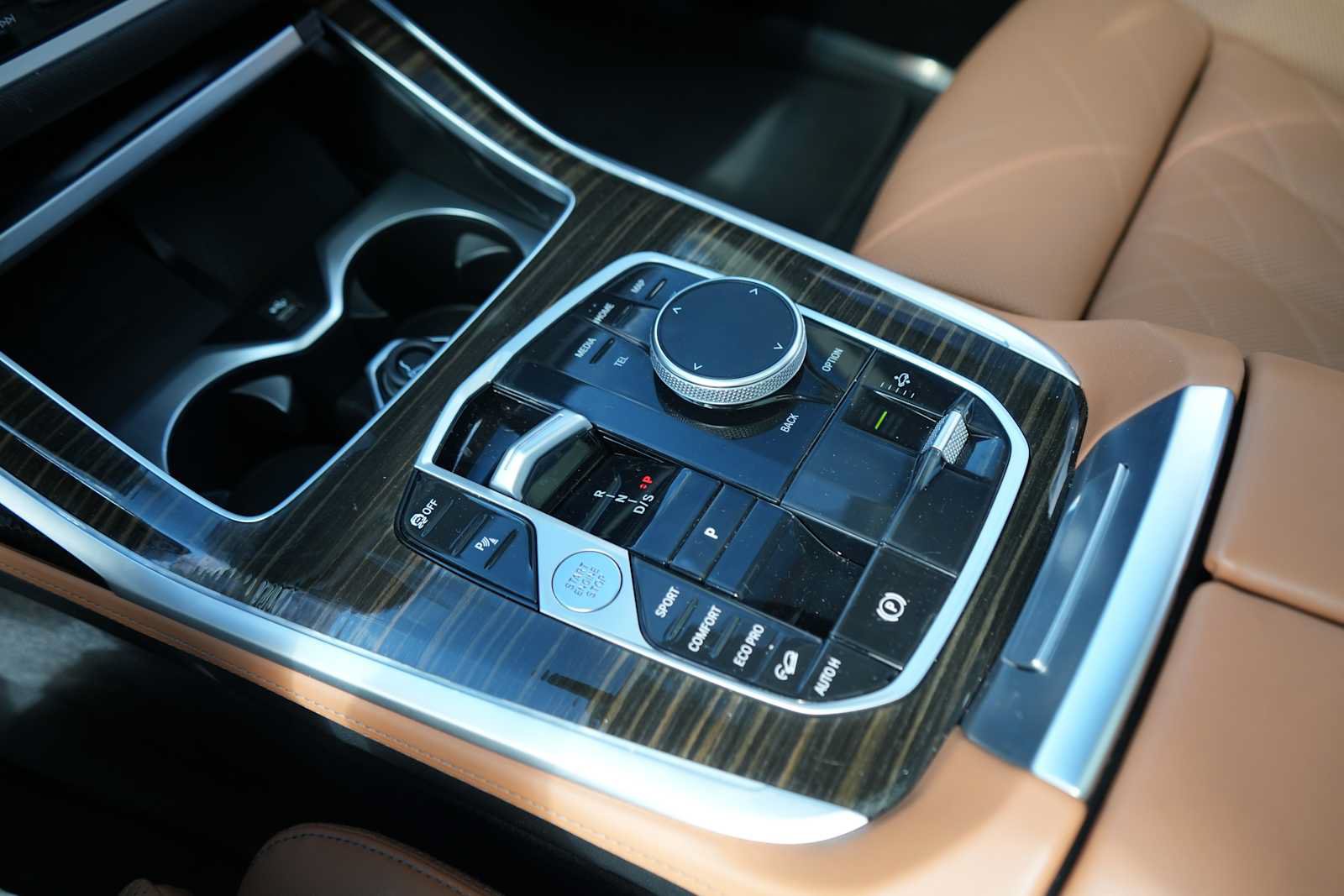 Used 2023 BMW X7 xDrive40i AWD/4WD image 23