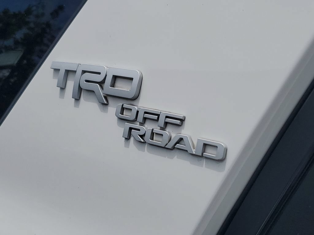 Used 2019 Toyota 4Runner TRD Off-Road AWD/4WD image 8