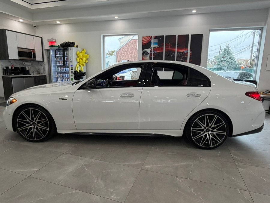 Used 2024 Mercedes-Benz C 43 AMG 4MATIC Sedan image 5