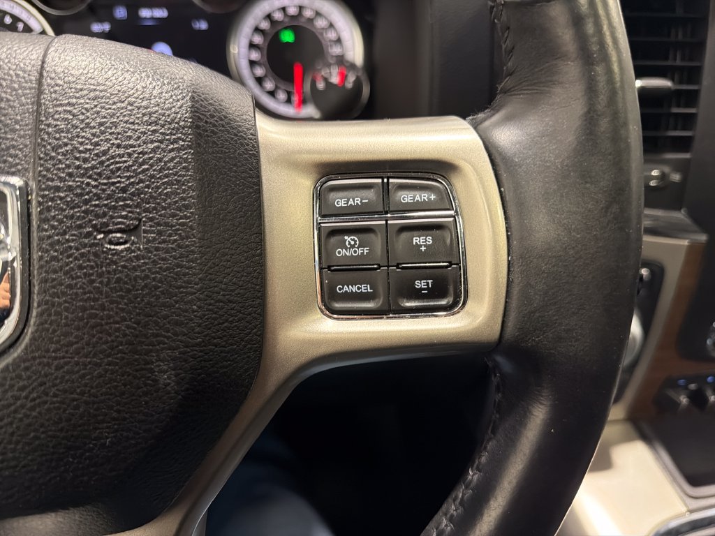 Used 2017 RAM 1500 Laramie w/ Convenience Group AWD/4WD image 15