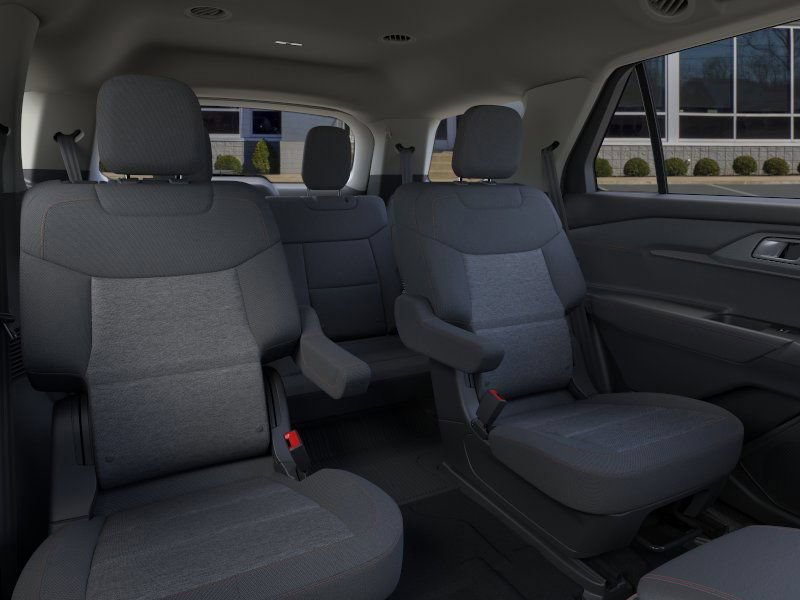 New 2026 Ford Explorer Active RWD image 11