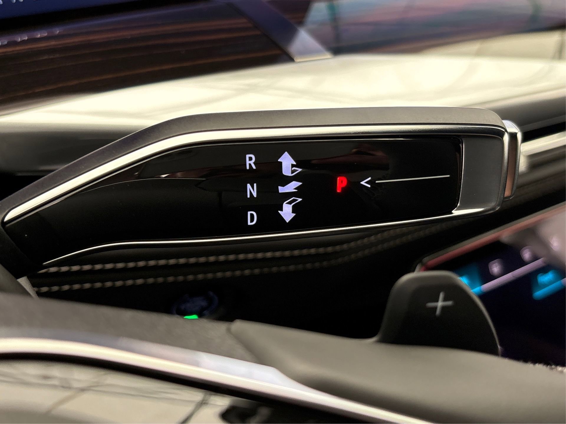 New 2025 Cadillac Escalade ESV Luxury image 30