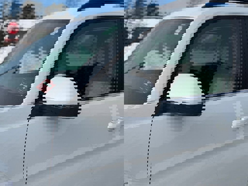 New 2026 Volkswagen Atlas SE image 16