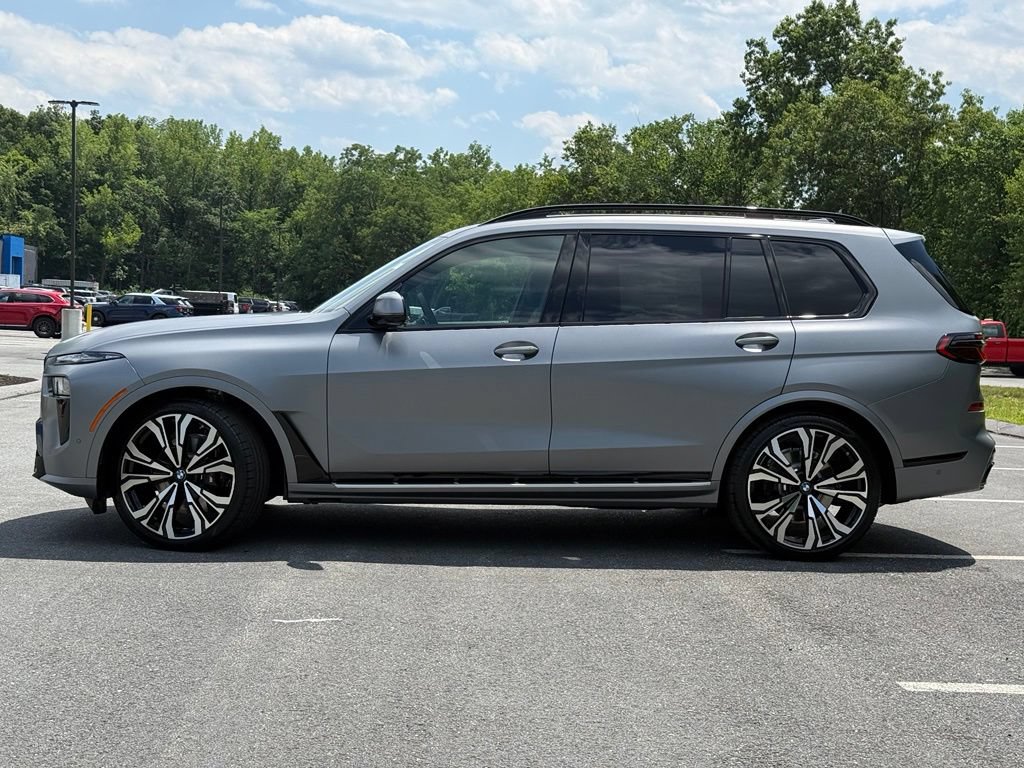 New 2027 BMW X7 xDrive40i w/ Executive Package AWD/4WD image 3