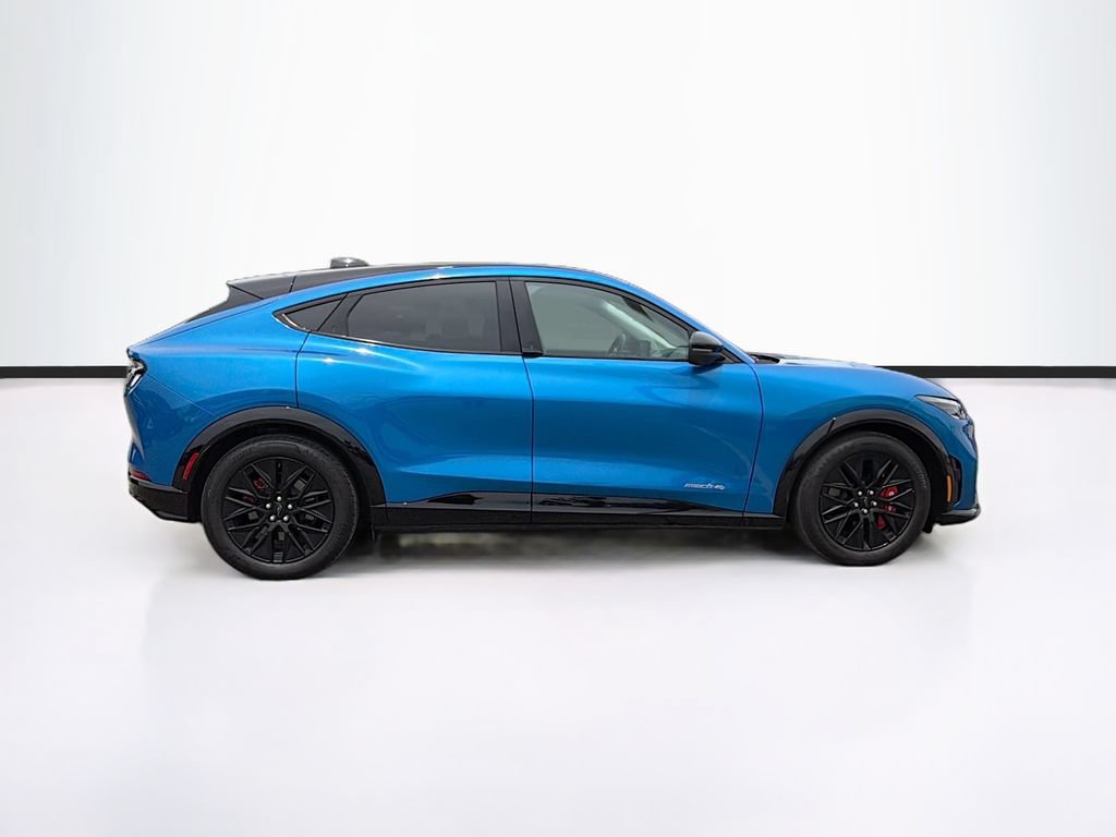Used 2025 Ford Mustang Mach-E Premium w/ Sport Appearance Package AWD/4WD image 4
