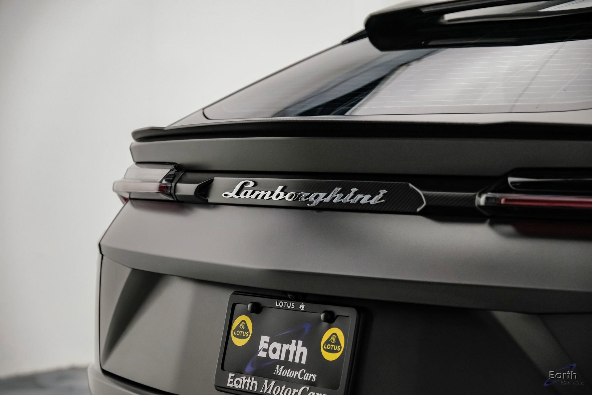 Used 2022 Lamborghini Urus AWD/4WD image 18