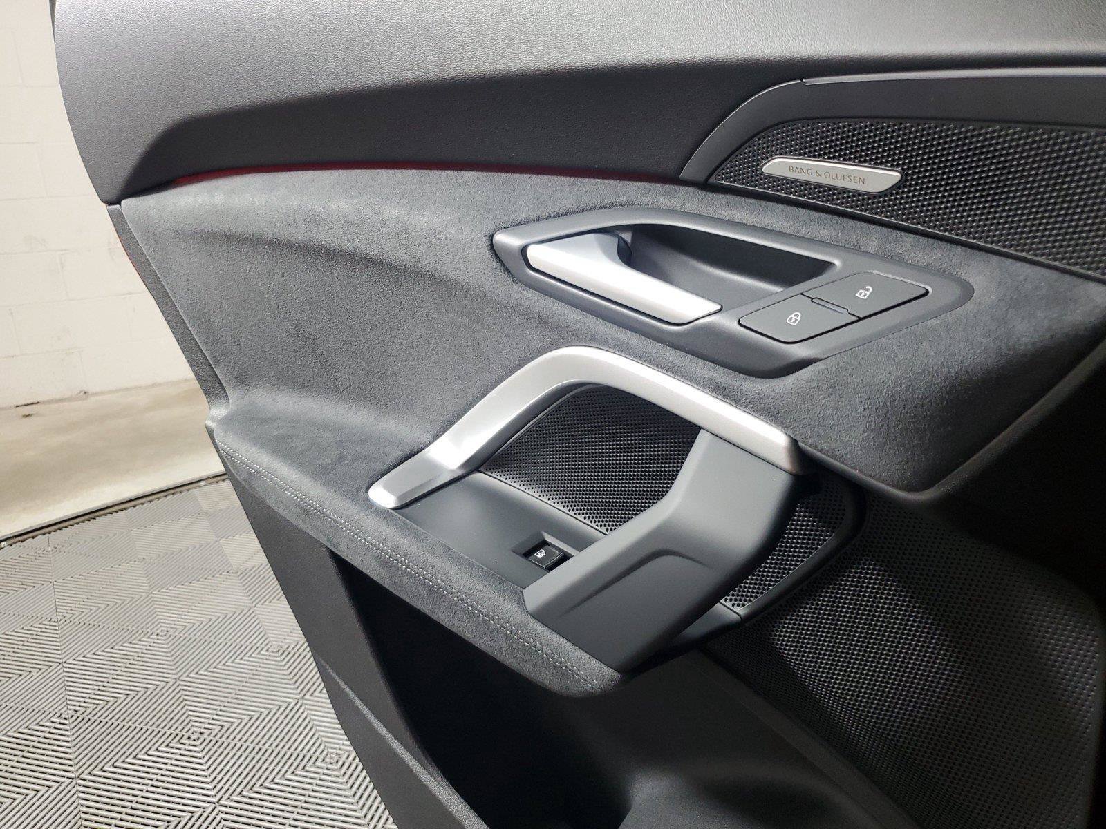 New 2026 Audi SQ5 Premium Plus AWD/4WD image 17