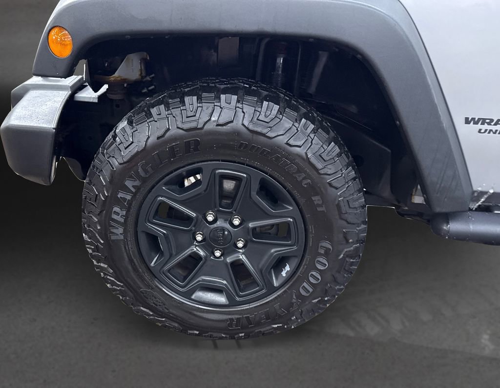 Used 2016 Jeep Wrangler Unlimited Willys image 10