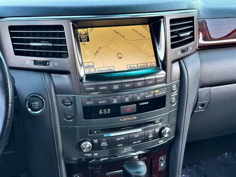 Used 2010 Lexus LX 570 4WD image 30